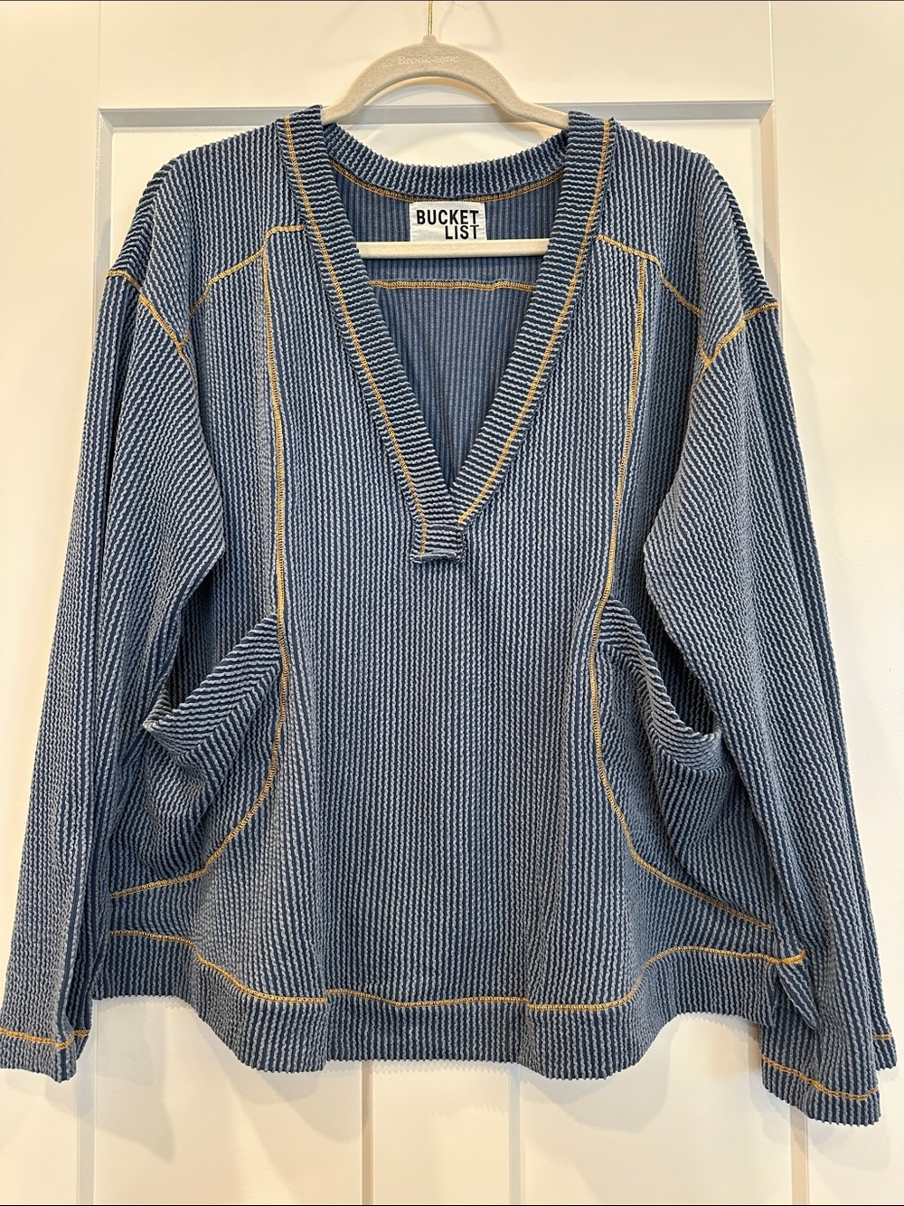 BUCKETLIST V-Neck Textured Top, Size Medium